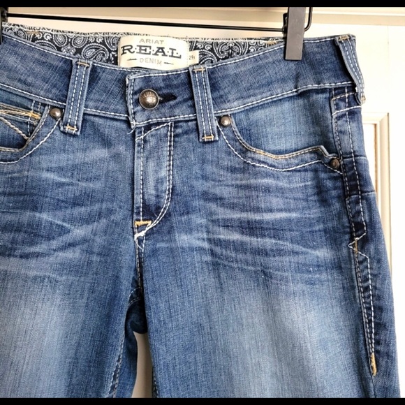 ARIAT R.E.A.L. Midrise whipstitch bootcut jeans. Size 29 short - Picture 3 of 5